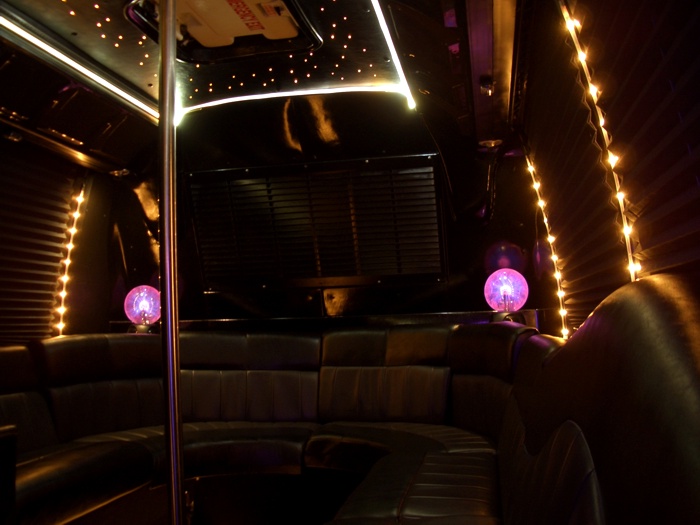 30-Passenger GMC RTS Party Bus