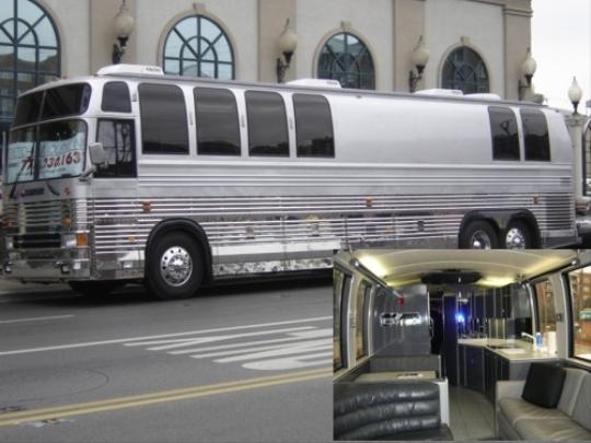 Provost Luxury Bus