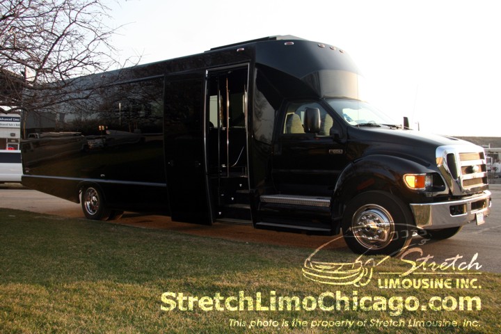 chicago limo bus