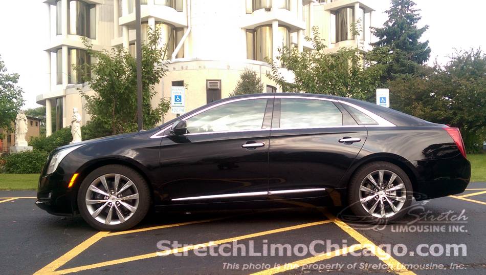 cadillac xts outside view