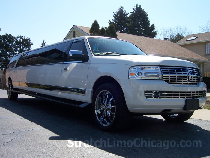 Lincoln Navigator limo